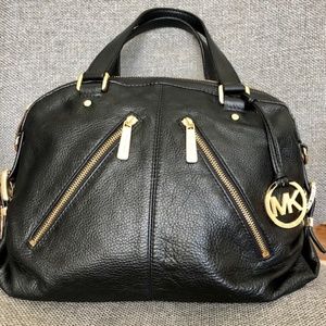 Soft leather Michael Kors Sachel